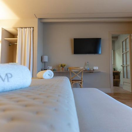 Bed and Breakfast Mas Pla Риудельотс-де-ла-Сельва Экстерьер фото