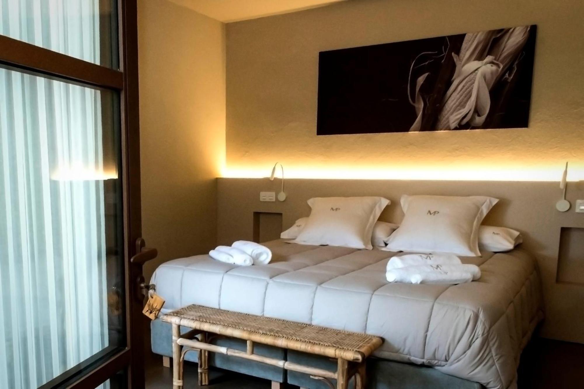 Bed and Breakfast Mas Pla Риудельотс-де-ла-Сельва Экстерьер фото