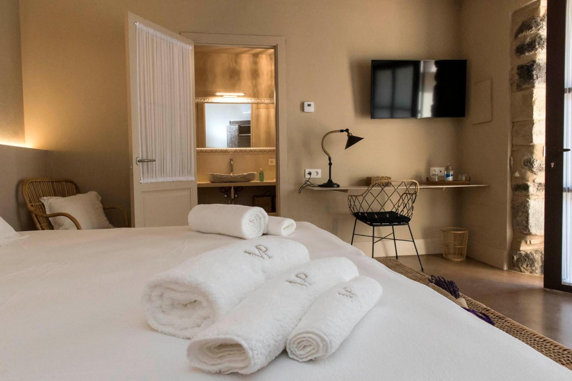 Bed and Breakfast Mas Pla Риудельотс-де-ла-Сельва Экстерьер фото